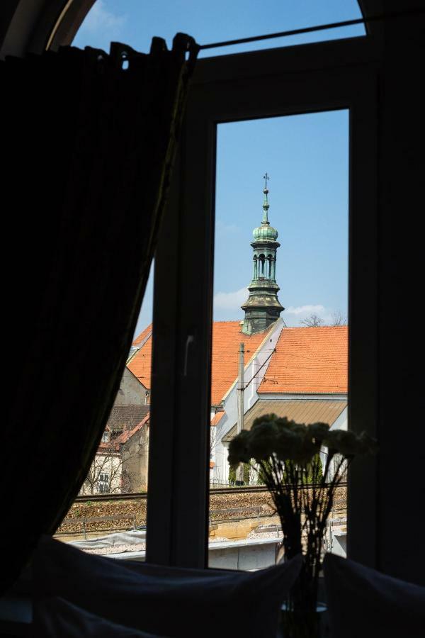 Angel House Bed & Breakfast Krakow Exterior photo